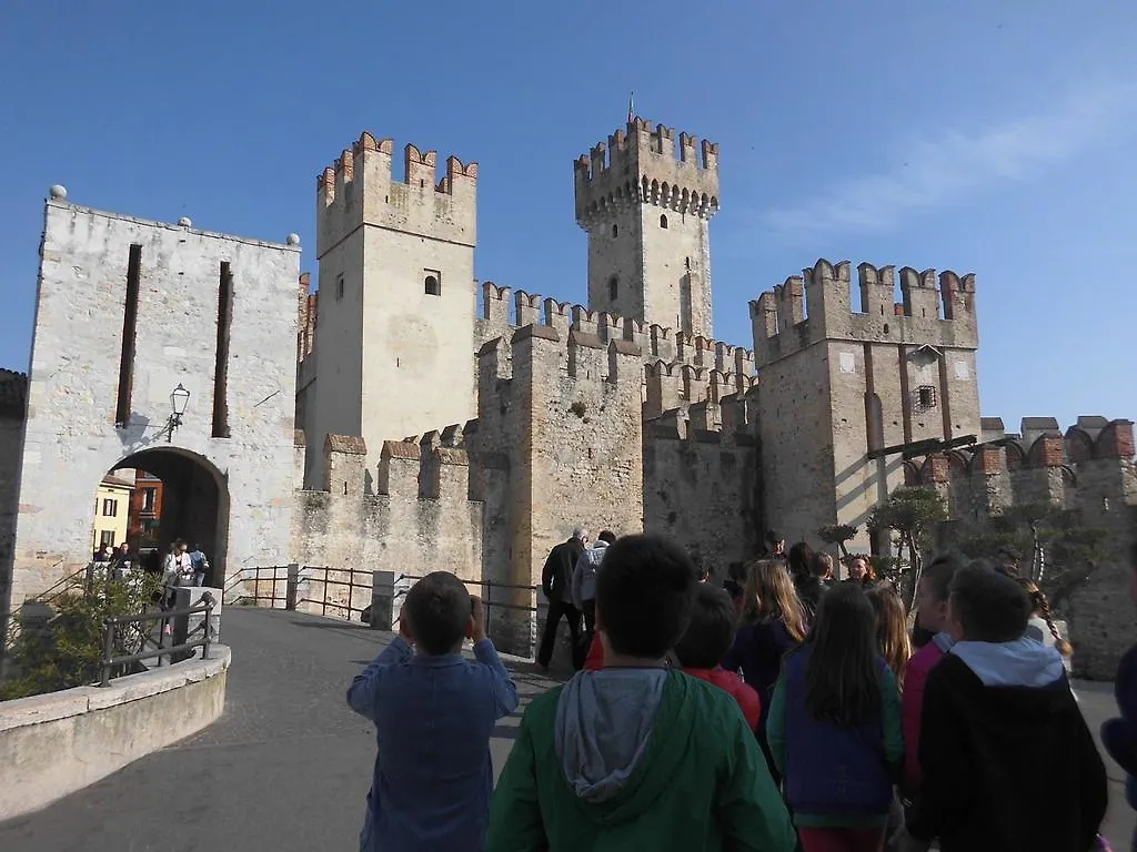 B&B Topaze Colombare Di Sirmione Italia