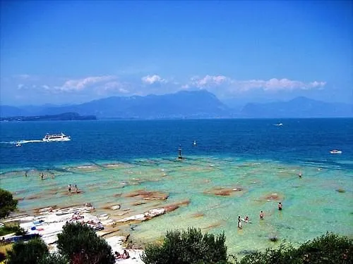 B&B Topaze Colombare Di Sirmione Italien